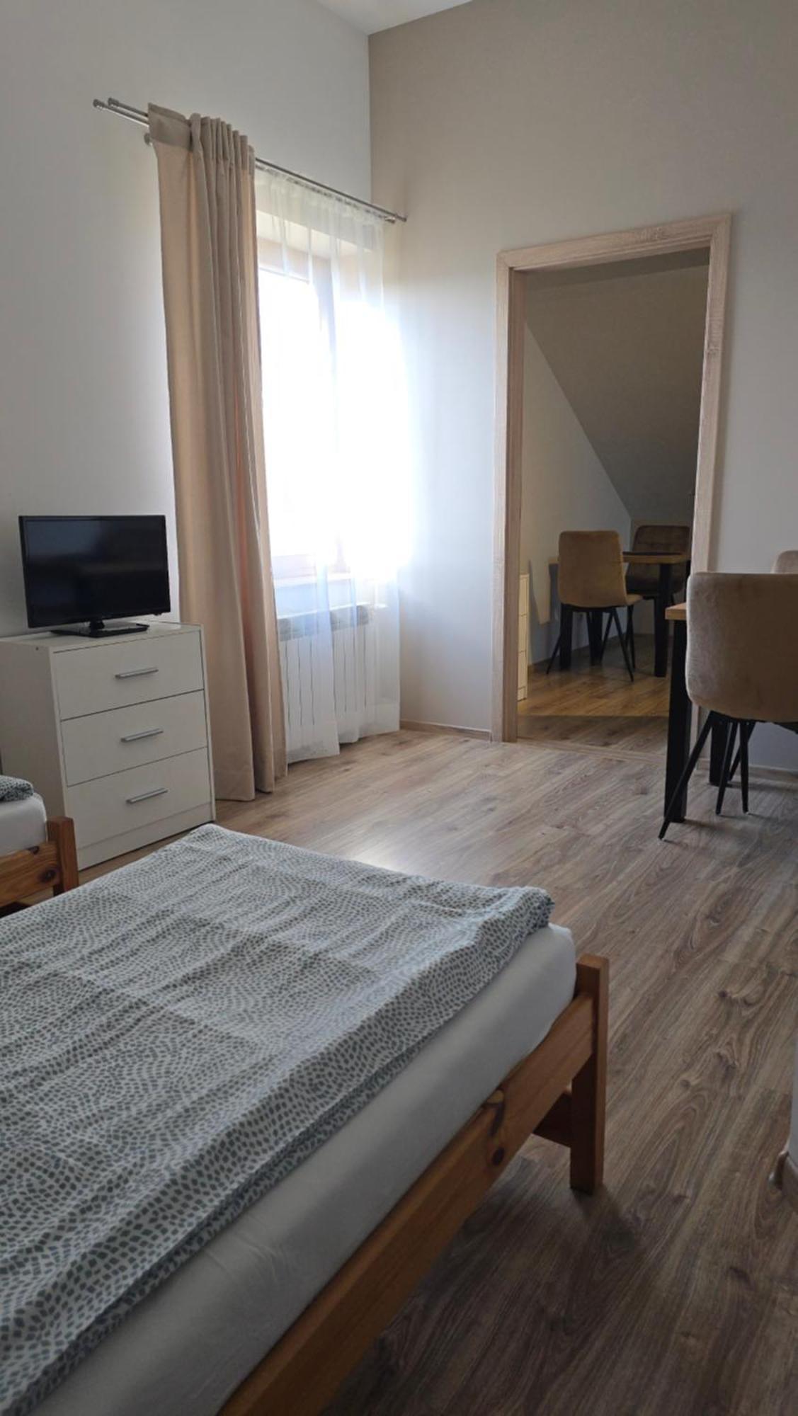 Vip Village Las Woda Rower - Podgrzewany Basen, Balia, Sauna Miedzierza Exterior foto